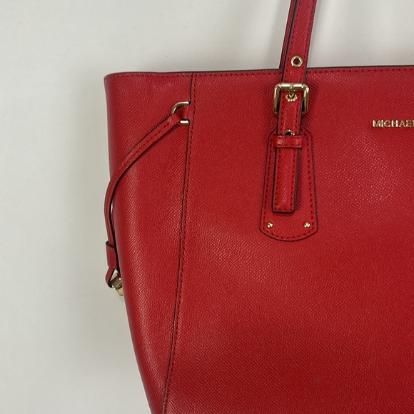 Michael Kors Large Red Tote Bag - Picture 4 of 10